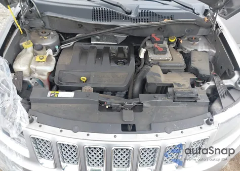 2016 Jeep Compass High Altitude Edition из США, поврежденный, VIN 1C4NJDEB2GD651153